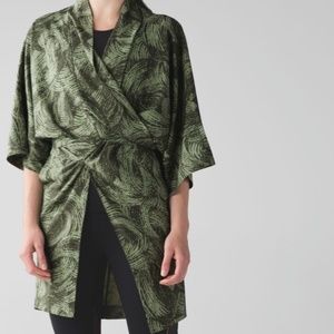 Lululemon Yoga Haven Kimono Size M